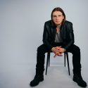 Exclusive: Watch Newcomer Morgan Wallen’s Acoustic Performance of Debut Single, “‘The Way I Talk”